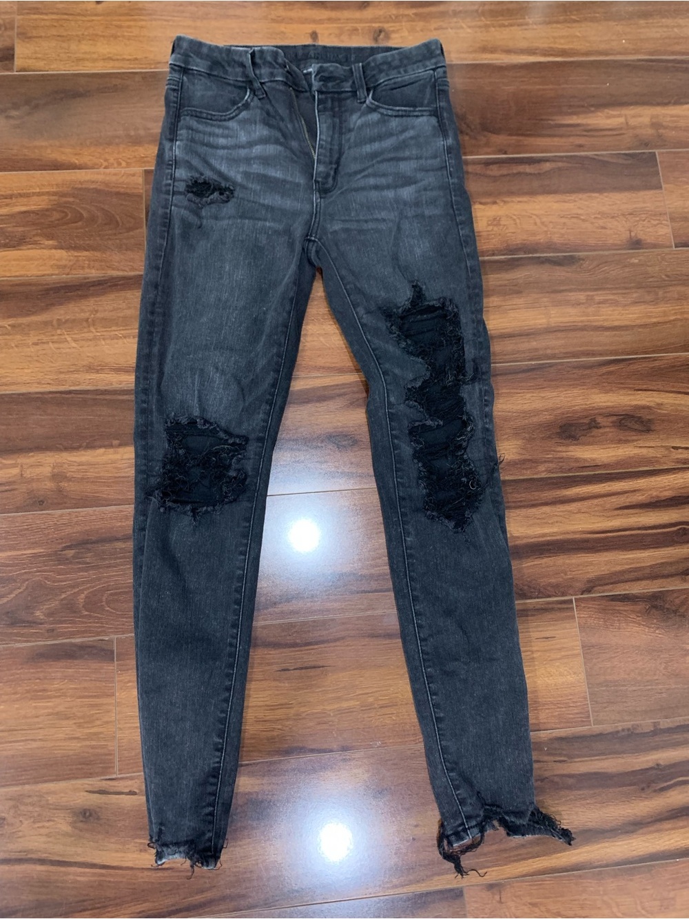 American Eagle Outfitters Black Distressed Skinny Jeans